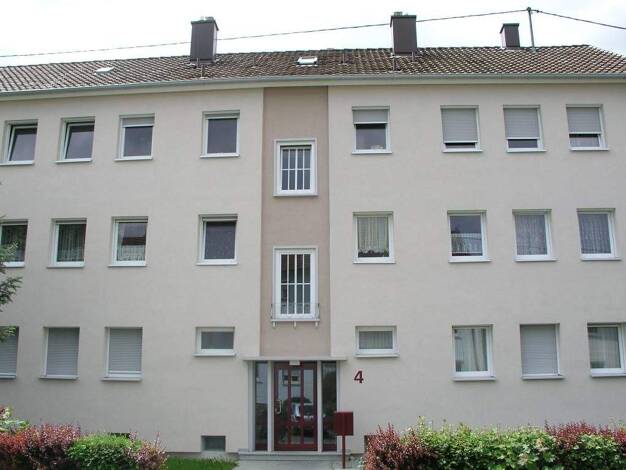 Mehrfamilienhaus zur Miete 394 € 2 Zimmer 42,2 m² Nürtingen 72622