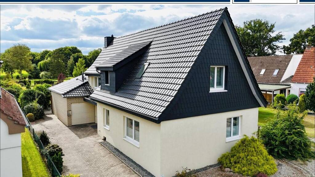 Einfamilienhaus zum Kauf 395.000 € 9 Zimmer 227 m² 1.870 m² Grundstück Heide Ganderkesee 27777