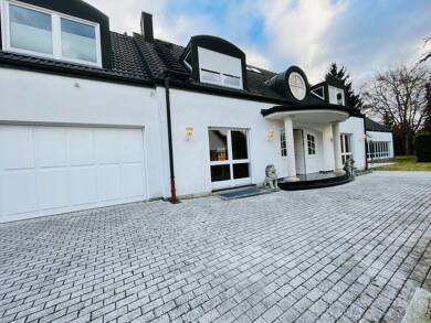 Villa zum Kauf provisionsfrei 1.145.000 € 10 Zimmer 458 m² 845 m² Grundstück frei ab sofort Kornburg / Worzeldorf Nürnberg 90455