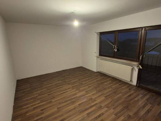 Wohnung zur Miete 650 € 3 Zimmer 82 m² 1. Geschoss Wehrden Völklingen 66333