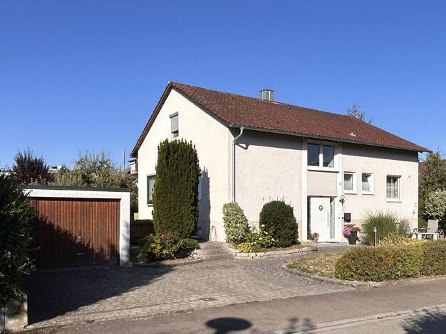 Einfamilienhaus zum Kauf 320.000 € 4 Zimmer 100 m² 561 m² Grundstück Laupheim Laupheim 88471