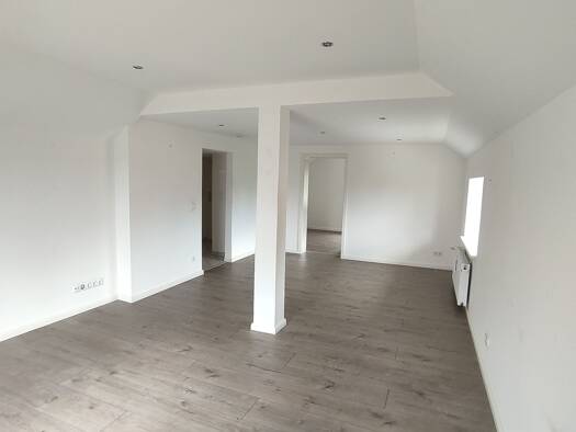 Wohnung zur Miete 650 € 2 Zimmer 67 m² Geschoss 2/3 frei ab sofort Krützkamp 17 Barmstedt 25355