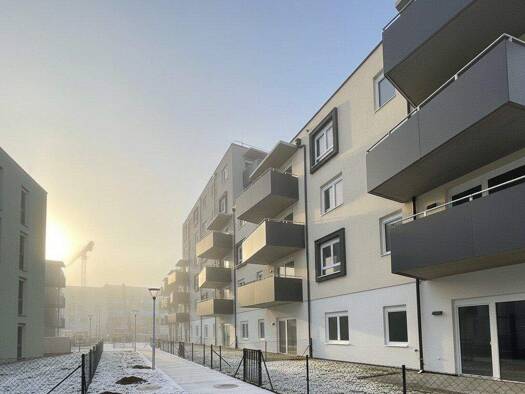 Wohnung zur Miete - Erstbezug 658 € 2 Zimmer 51,5 m² 4. Geschoss Stadionstraße Wiener Neustadt 2700