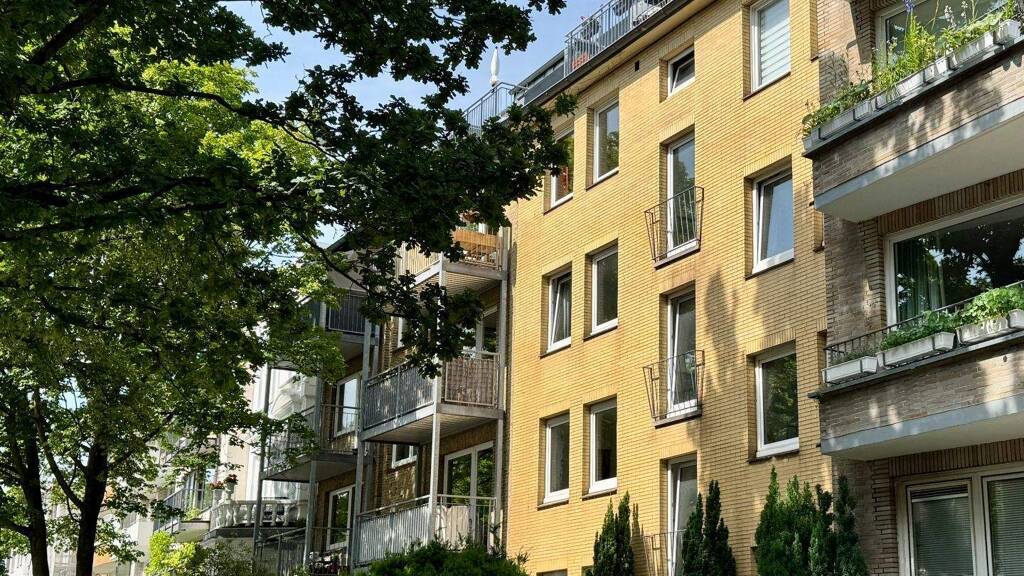 Mehrfamilienhaus zum Kauf als Kapitalanlage geeignet 1.980.000 € 21 Zimmer 472 m² 344 m² Grundstück Harvestehude Hamburg 20144