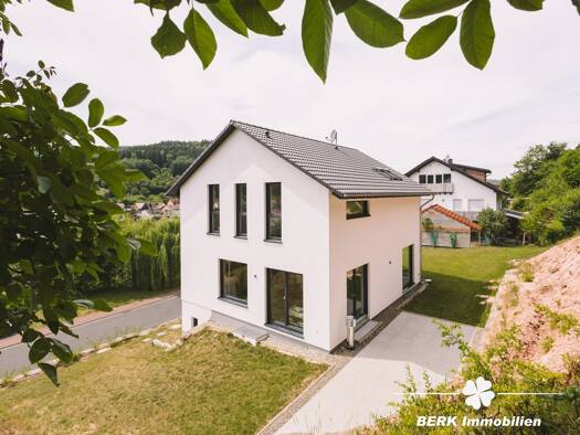 Einfamilienhaus zum Kauf 599.000 € 7 Zimmer 149,8 m² 953 m² Grundstück Neuhütten 97843