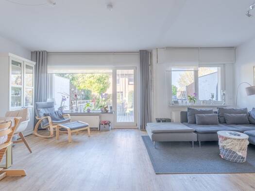 Reihenmittelhaus zum Kauf 385.000 € 7 Zimmer 128 m² 245 m² Grundstück frei ab 01.06.2026 Büttgen Kaarst 41564