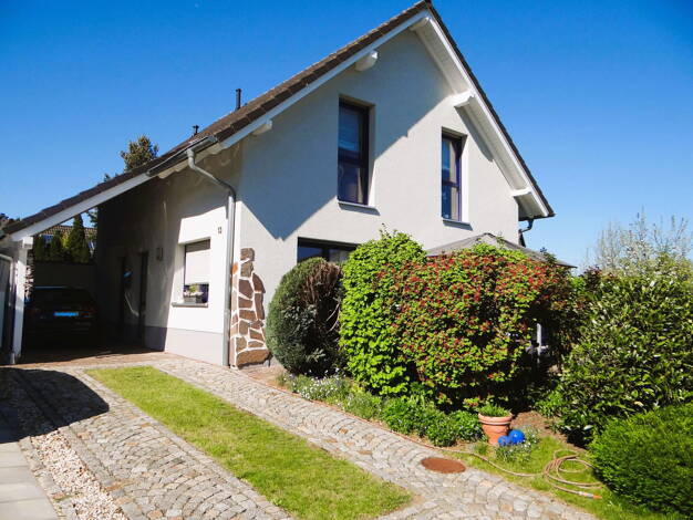 Einfamilienhaus zum Kauf provisionsfrei 354.000 € 4 Zimmer 113 m² 425 m² Grundstück frei ab 01.10.2025 Marienthal West 436 Zwickau 08060