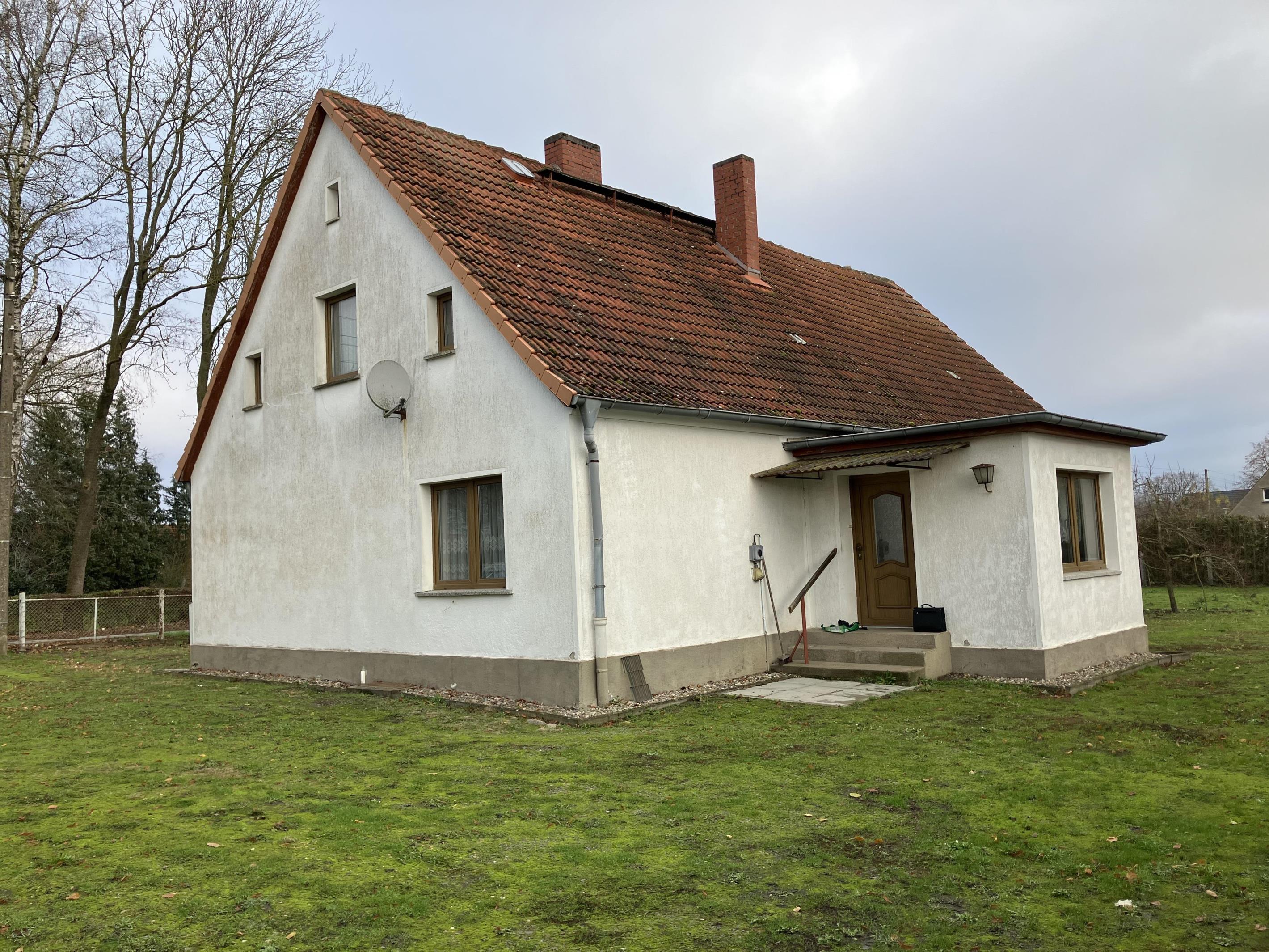 Einfamilienhaus zum Kauf 130.000 € 4 Zimmer 75 m²<br/>Wohnfläche 3.717 m²<br/>Grundstück Seedorf Demmin 17109