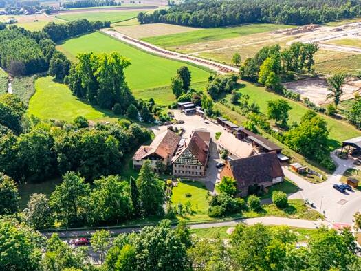 Sonstiges zum Kauf als Kapitalanlage geeignet 838 m² 60.017 m² Grundstück Cadolzburg Cadolzburg 90556