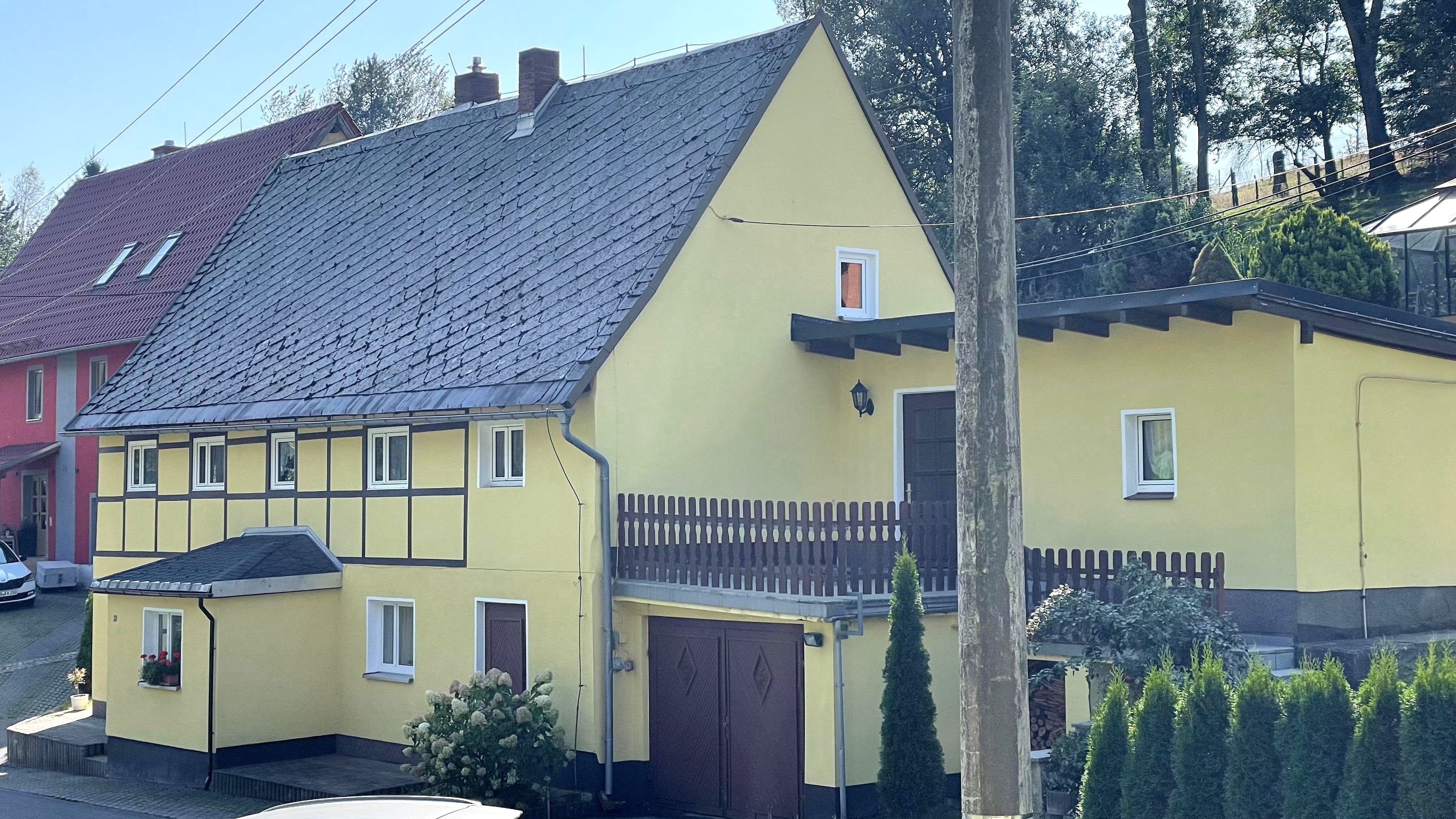 Einfamilienhaus zum Kauf 110.000 € 5 Zimmer 92 m²<br/>Wohnfläche 1.140 m²<br/>Grundstück Lohsdorf Hohnstein 01848