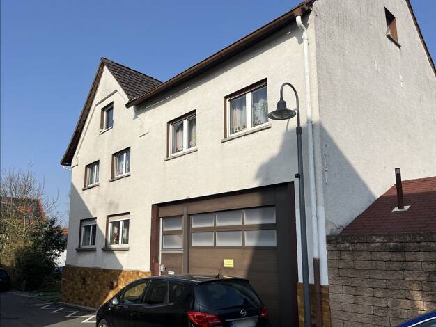 Mehrfamilienhaus zum Kauf 450.000 € 7 Zimmer 287,7 m² 508 m² Grundstück Oberdorfelden Schöneck 61137
