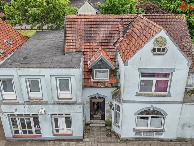 Mehrfamilienhaus zum Kauf 269.000 € 11 Zimmer 301,4 m² 344 m² Grundstück Brake Brake 26919