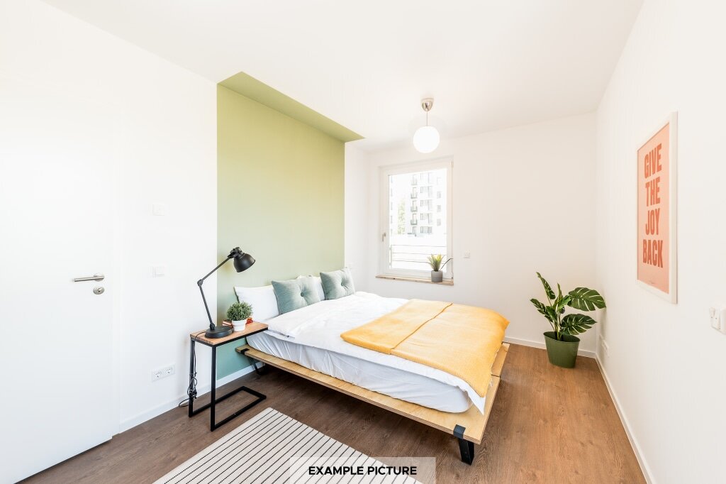 Wohnung zur Miete Wohnen auf Zeit 795 € 5 Zimmer 12,2 m²<br/>Wohnfläche 04.12.2024<br/>Verfügbarkeit Klara-Franke-Straße 20 Moabit Berlin 10557