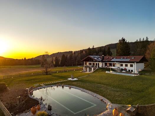 Villa zum Kauf 6.750.000 € 10 Zimmer 580 m² 5.620 m² Grundstück Roßhaupten 87672