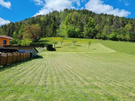 Grundstück zum Kauf 6.464 m² Grundstück Baugenehmigung vorhanden Nennsdorf Bucha 07751