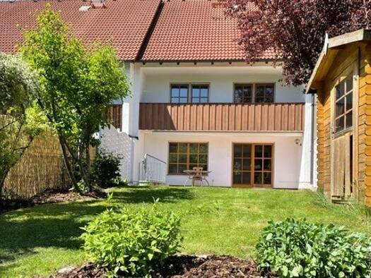 Reihenhaus zur Miete 2.450 € 6 Zimmer 200 m² 290 m² Grundstück frei ab 01.05.2026 Erding 85435