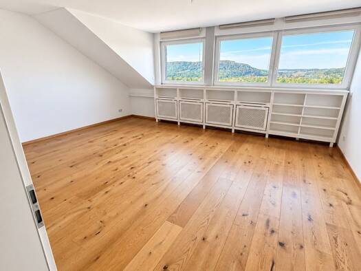 Wohnung zur Miete 1.300 € 3 Zimmer 105 m² Geschoss 2/2 frei ab 01.11.2026 Konz Konz 54329