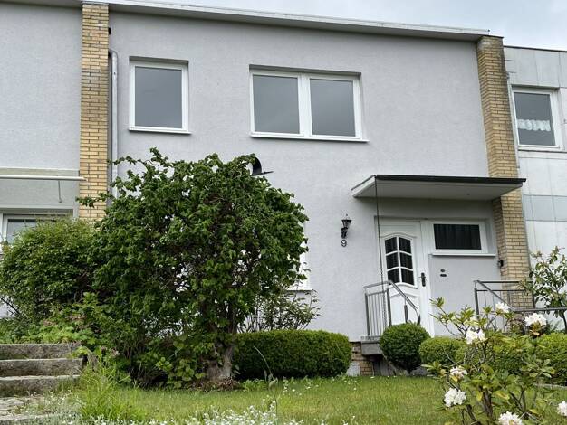 Sonstiges zum Kauf als Kapitalanlage geeignet 198.000 € 4 Zimmer 89 m² 232,1 m² Grundstück Lütjenburg 24321