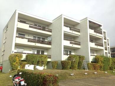 Wohnung zur Miete 900 € 3 Zimmer 83 m² Geschoss 1/3 frei ab 15.07.2025 Breite Straße 3 Neubulach Neubulach 75387