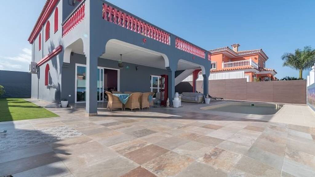 Villa zum Kauf provisionsfrei 1.500.000 € 4 Zimmer 221 m² 506 m² Grundstück San Bartolome de Tirajana 35100