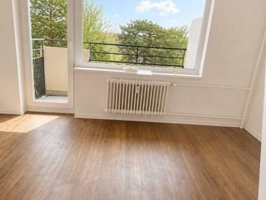 Wohnung zur Miete 304 € 1 Zimmer 32,7 m² 13. Geschoss frei ab 17.08.2026 Forstmeisterweg 83 St. Gertrud St. Gertrud 23568