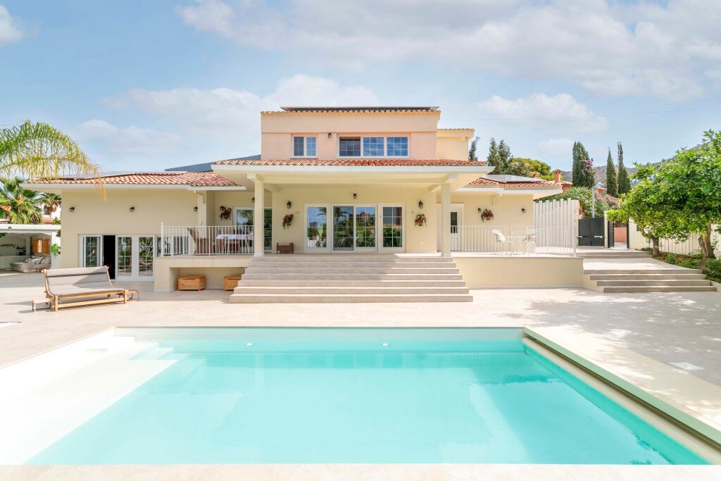 Villa zum Kauf 1.890.000 € 200 m²<br/>Wohnfläche 1.300 m²<br/>Grundstück Benidorm 03501