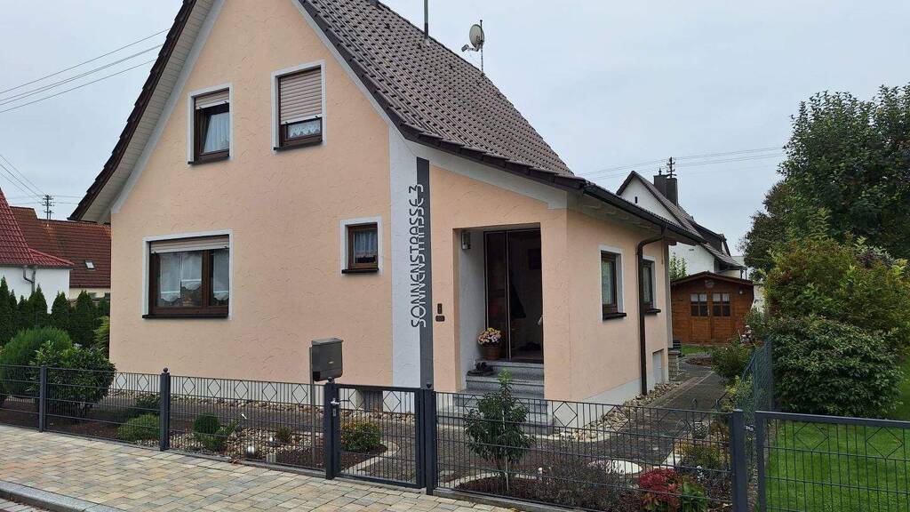 Einfamilienhaus zum Kauf 369.000 € 4 Zimmer 110 m² 490 m² Grundstück Asbach-Bäumenheim 86663