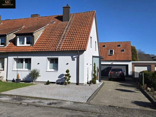 Doppelhaushälfte zum Kauf 425.000 € 5 Zimmer 130 m² 754 m² Grundstück frei ab 01.05.2026 Bönen 59199