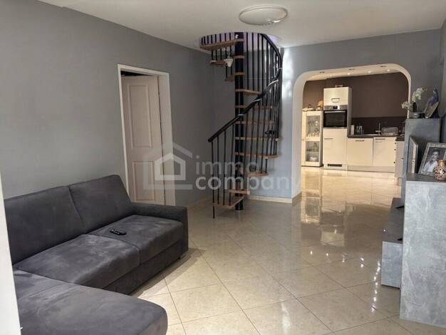 Haus zum Kauf 249.000 € 4 Zimmer 250 m² Grundstück Hausbrunn 2145