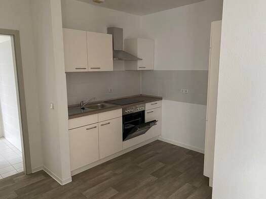 Wohnung zur Miete 360 € 1,5 Zimmer 54,7 m² 2. Geschoss frei ab sofort Altenburg 04600