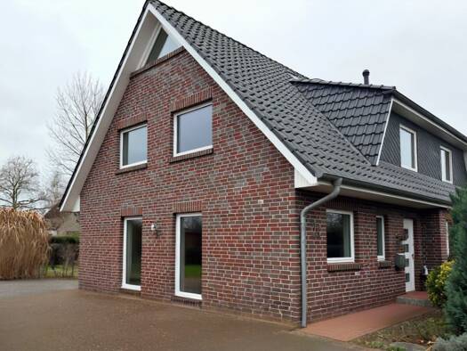 Doppelhaushälfte zum Kauf provisionsfrei 398.600 € 4 Zimmer 123 m² Stickgras/Annenriede Delmenhorst 27749