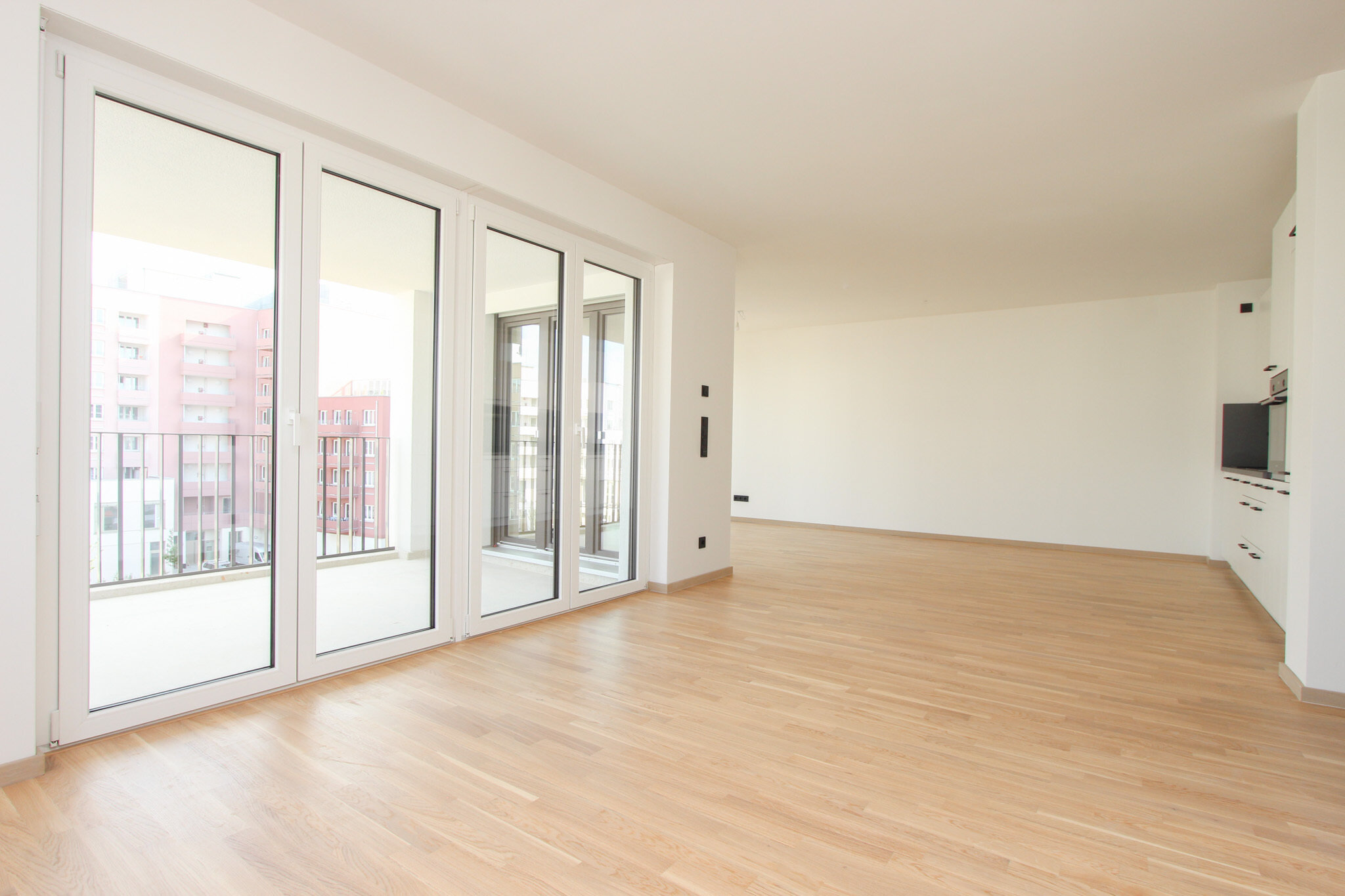 Wohnung zur Miete 1.975 € 3 Zimmer 97,7 m²<br/>Wohnfläche 2.<br/>Geschoss 01.04.2025<br/>Verfügbarkeit Ute-Strittmatter-Straße 25 Freiham München 81248