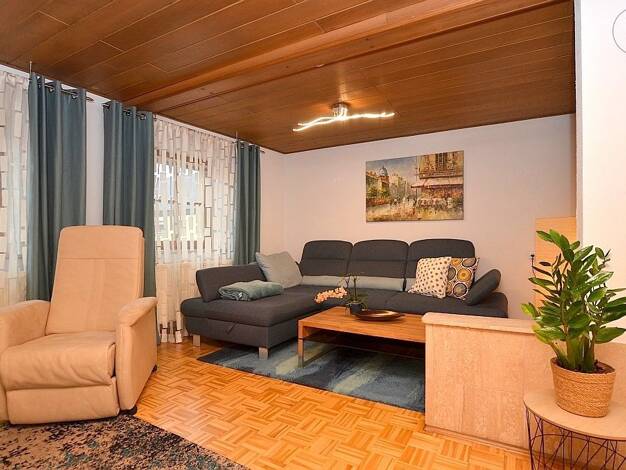 Wohnung zur Miete 865 € 2 Zimmer 60 m² 1. Geschoss frei ab 01.12.2026 Bergrheinfeld Bergrheinfeld 97493