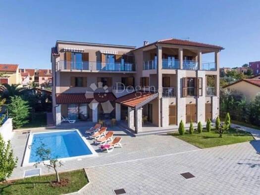 Haus zum Kauf 1.665.000 € 16 Zimmer 535 m² Banjole, Medulin Banjole