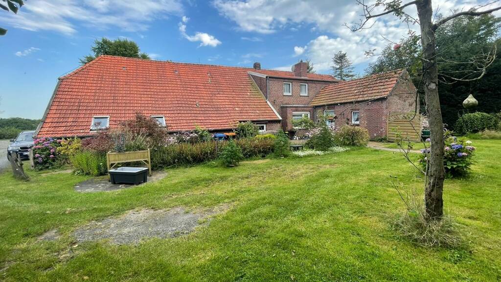 Einfamilienhaus zum Kauf 120.000 € 3 Zimmer 100 m² 2.750 m² Grundstück Wiesede Friedeburg 26446