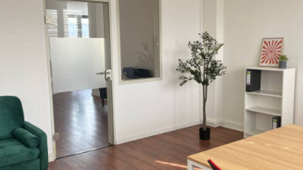 Bürofläche zur Miete provisionsfrei 650 € 45 m² Bürofläche Sebastianusstraße Innenstadt Neuss 41460