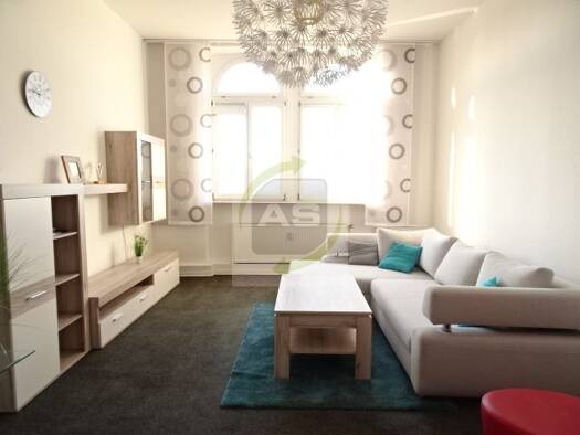 Wohnung zur Miete 599 € 3 Zimmer 107 m² 4. Geschoss Schumannstraße 12 Innenstadt Zwickau 08056