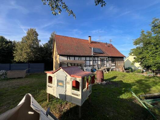Einfamilienhaus zum Kauf 340.000 € 5 Zimmer 153 m² 780 m² Grundstück frei ab sofort Emmigstraße 19 Ablach Krauchenwies 72505