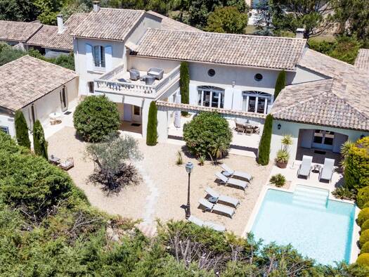 Sonstiges zum Kauf 2.335.000 € 3.000 m² Grundstück Le Mariel ST REMY DE PROVENCE 13210