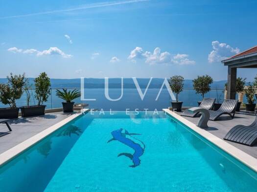 Haus zum Kauf 2.550.000 € 9 Zimmer 400 m² Omiš 0