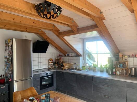 Wohnung zur Miete 1.050 € 4 Zimmer 94 m² Dachgeschoss frei ab 01.10.2025 Moosburg Moosburg 85368