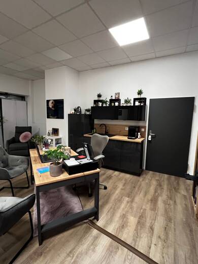 Ladenfläche zur Miete 1.600 € 3 Zimmer 82 m² Verkaufsfläche Rahlstedter Bahnhofstraße 22 Rahlstedt Hamburg 22143