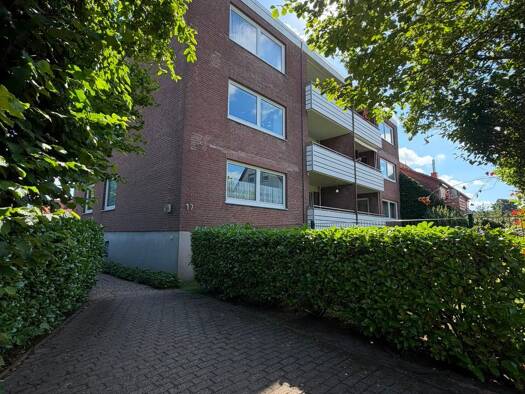Wohnung zur Miete 705 € 4 Zimmer 81,2 m² 1. Geschoss frei ab 01.09.2026 Delmodstraße 17 Deichhorst Delmenhorst 27753
