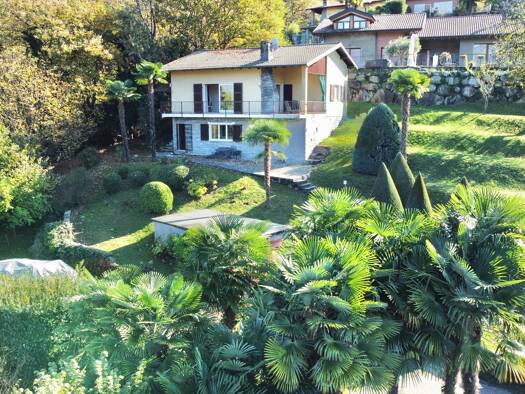 Haus zum Kauf 485.000 € 4 Zimmer 165 m² 1.330 m² Grundstück Porto Valtravaglia 21010