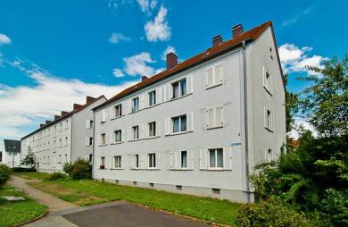 Wohnung zur Miete 408 € 2 Zimmer 44,9 m² 1. Geschoss frei ab 13.07.2025 Hohmannstraße 3 Musikerviertel Schweinfurt 97421