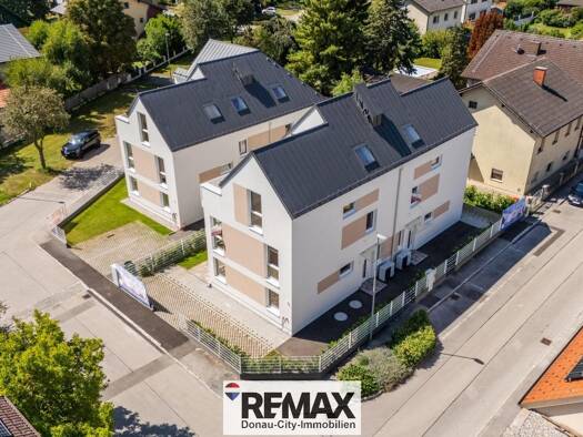 Doppelhaushälfte zum Kauf - Erstbezug 549.000 € 6 Zimmer 148 m² 198 m² Grundstück Stockerau 2000