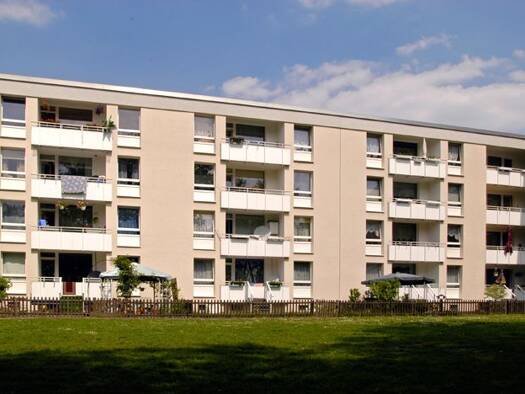 Wohnung zur Miete 639 € 4 Zimmer 81 m² 2. Geschoss Rügenstraße 26 Neumühl Duisburg 47167