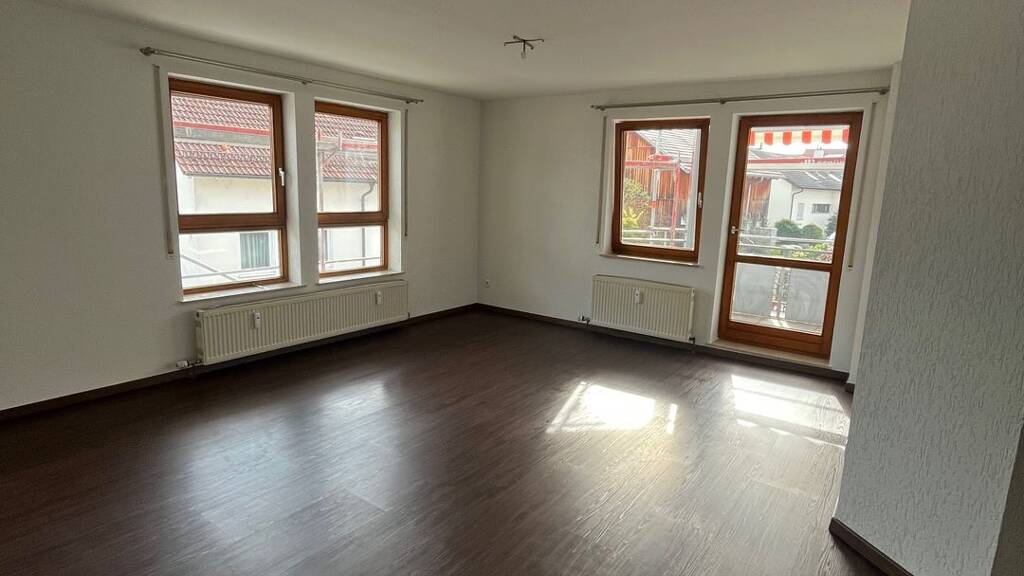 Wohnung zur Miete 1.400 € 4,5 Zimmer 96 m² frei ab sofort Kirchheim am Neckar 74366