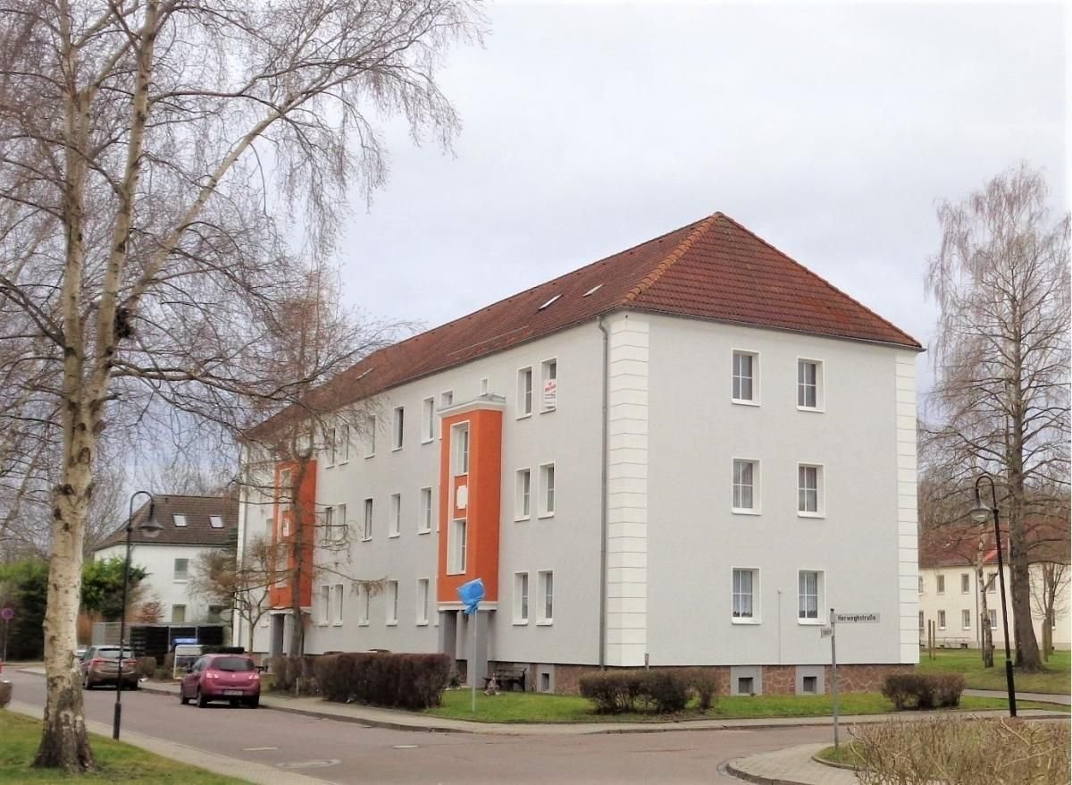 Wohnung zur Miete 377 € 3 Zimmer 62,6 m²<br/>Wohnfläche 2.<br/>Geschoss 01.03.2025<br/>Verfügbarkeit Schillerstraße 22 Krumpa Braunsbedra 06242