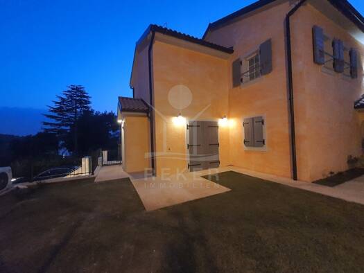 Wohnung zum Kauf 210.000 € 2 Zimmer 53 m² EG Mali Lošinj